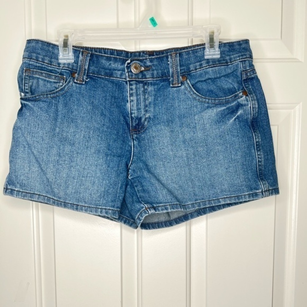 Tommy Hilfiger shorts, size 8